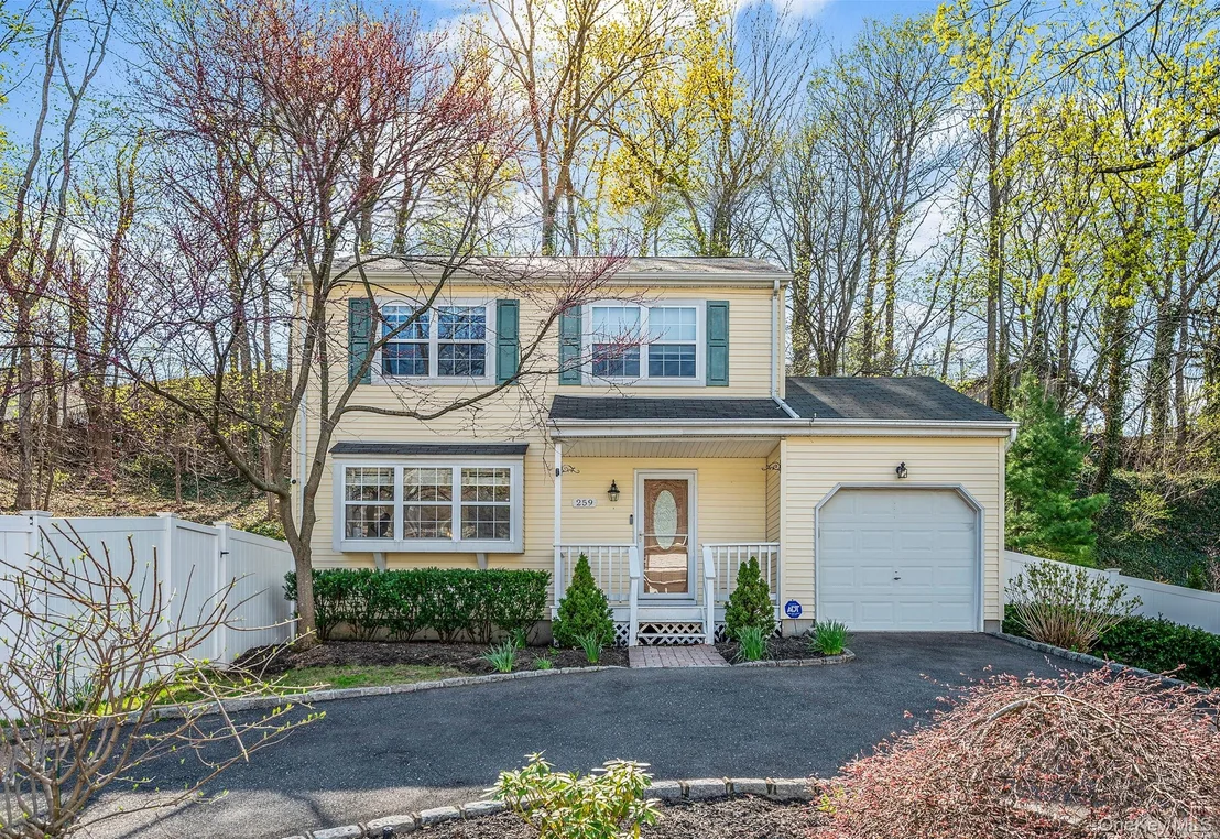 Photo of 259 Spring Road