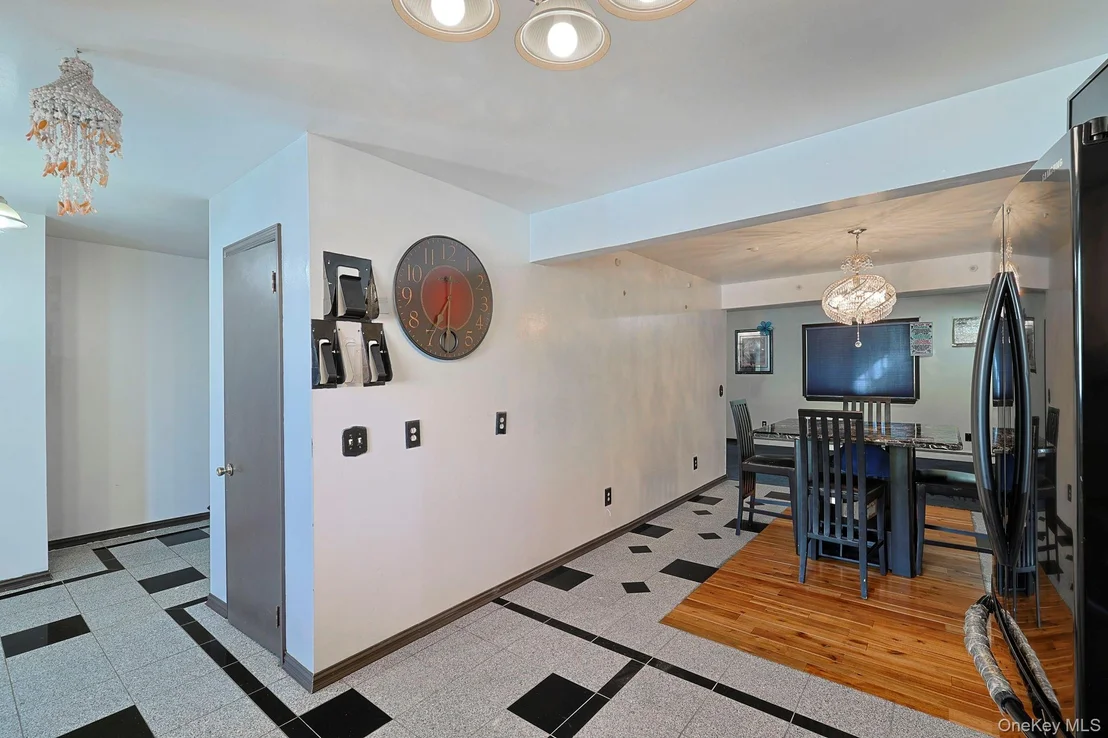 Photo of 14 Spruce Peak Road