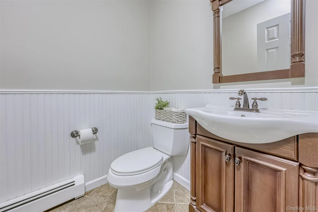 Photo of 18 Mountainview Avenue