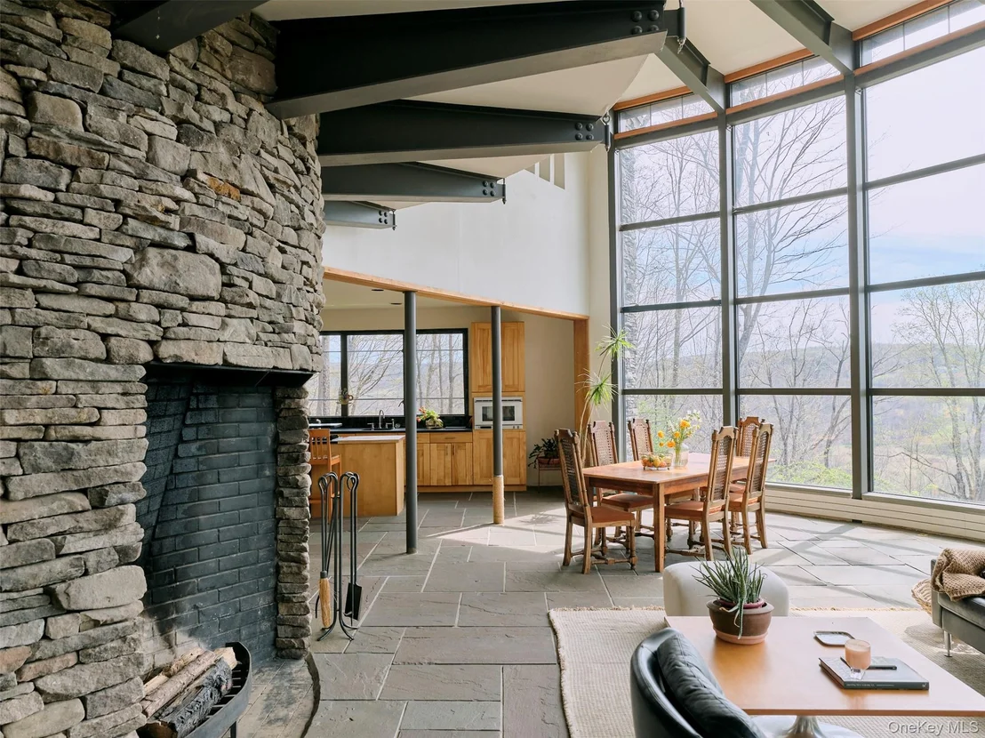Photo of 150 Bethlehem Road