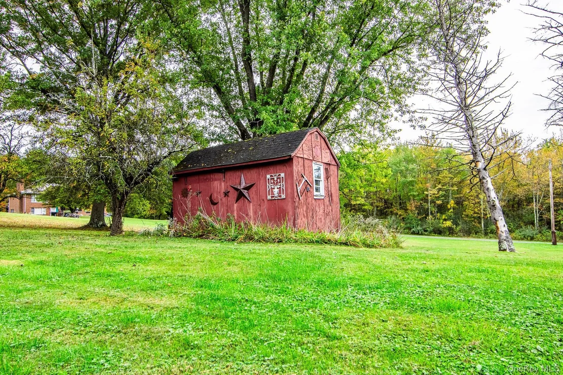 Photo of 284 Ohaire Road