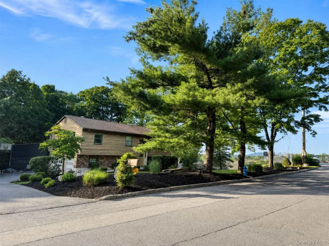 Photo of 15 Arlington Drive