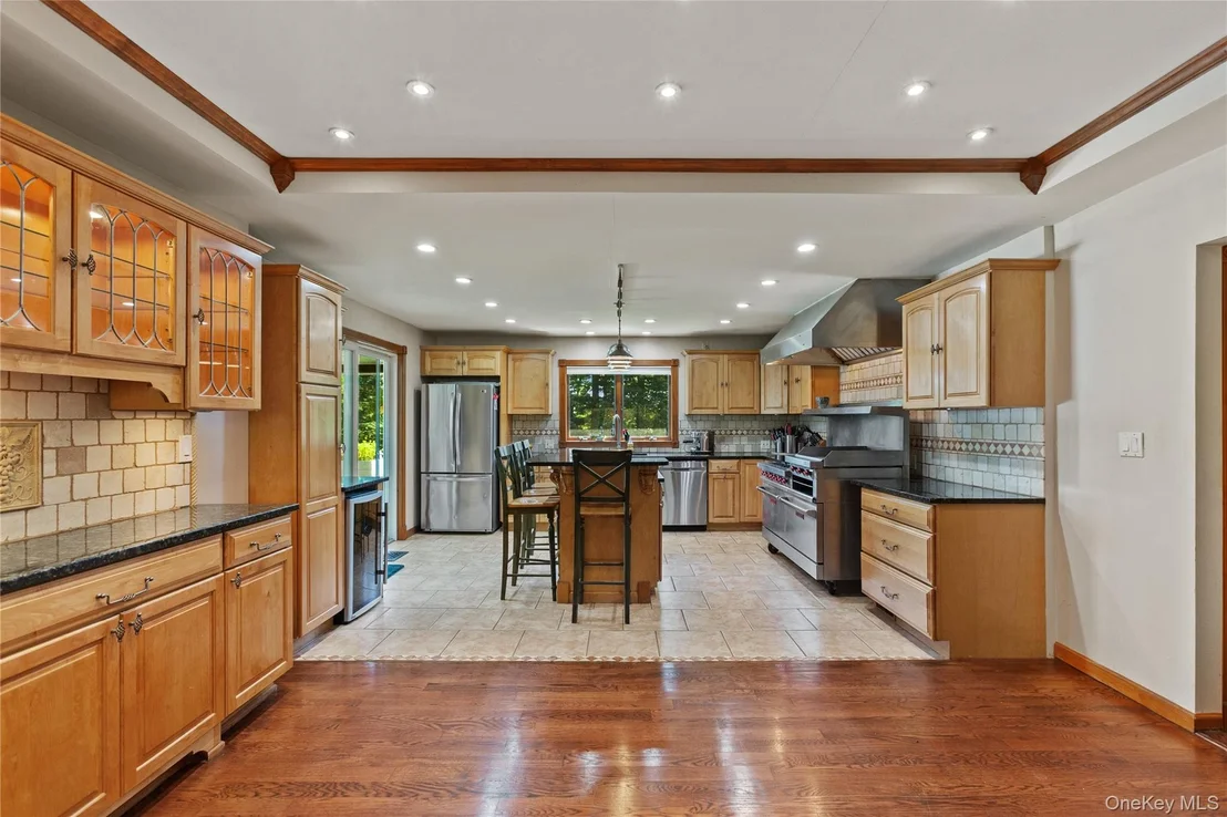 Photo of 10 Chestnut Drive