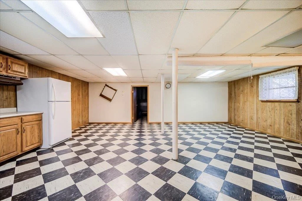 Photo of 553 Lake Road