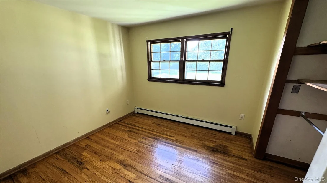 Photo of 296 Greeves Road