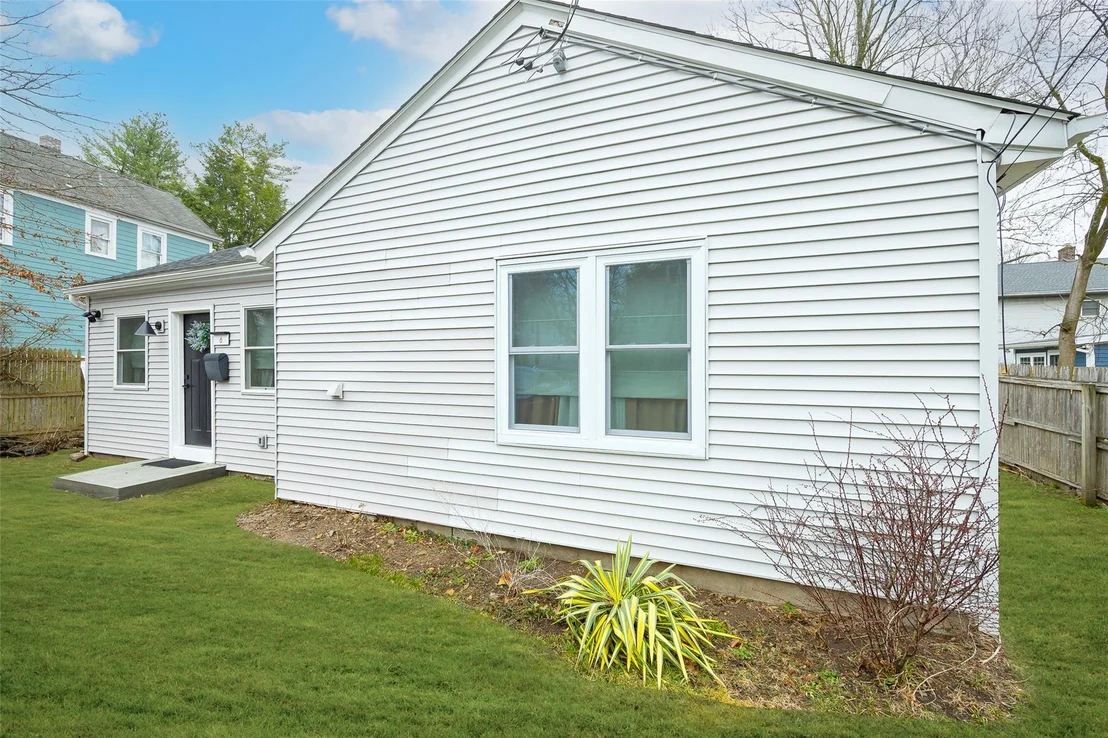 Photo of 6 De Laval Place