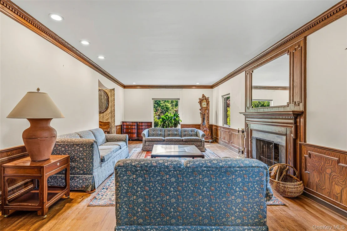 Photo of 36 Strathmore Road