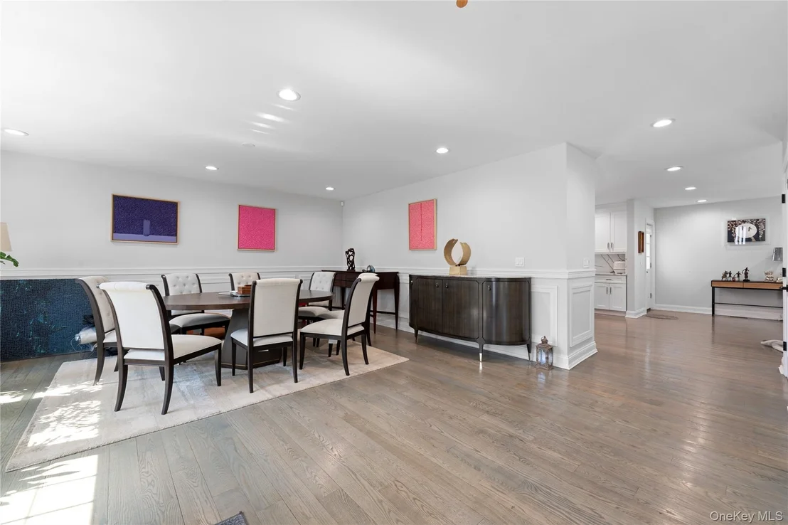 Photo of 2 Pine Drive S