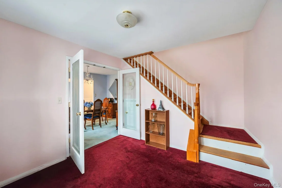 Photo of 40 Sequoia Way