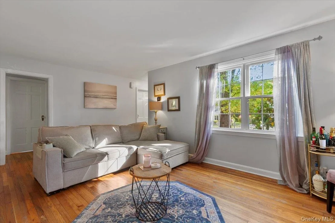 Photo of 150 Parkview Place