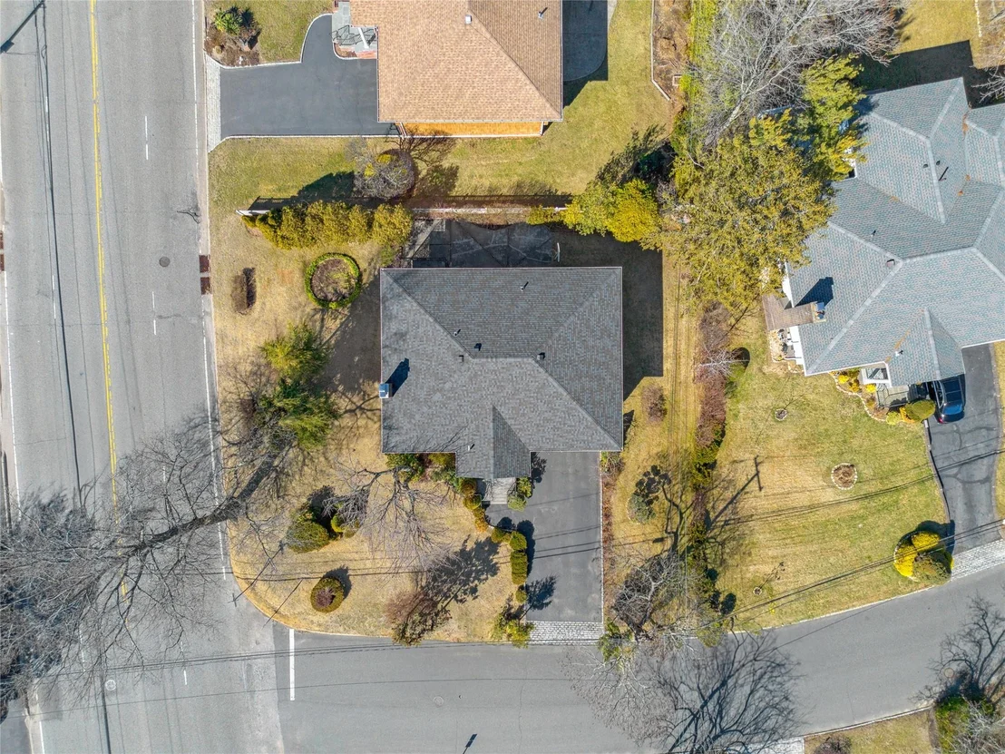 Photo of 132 Crescent Drive