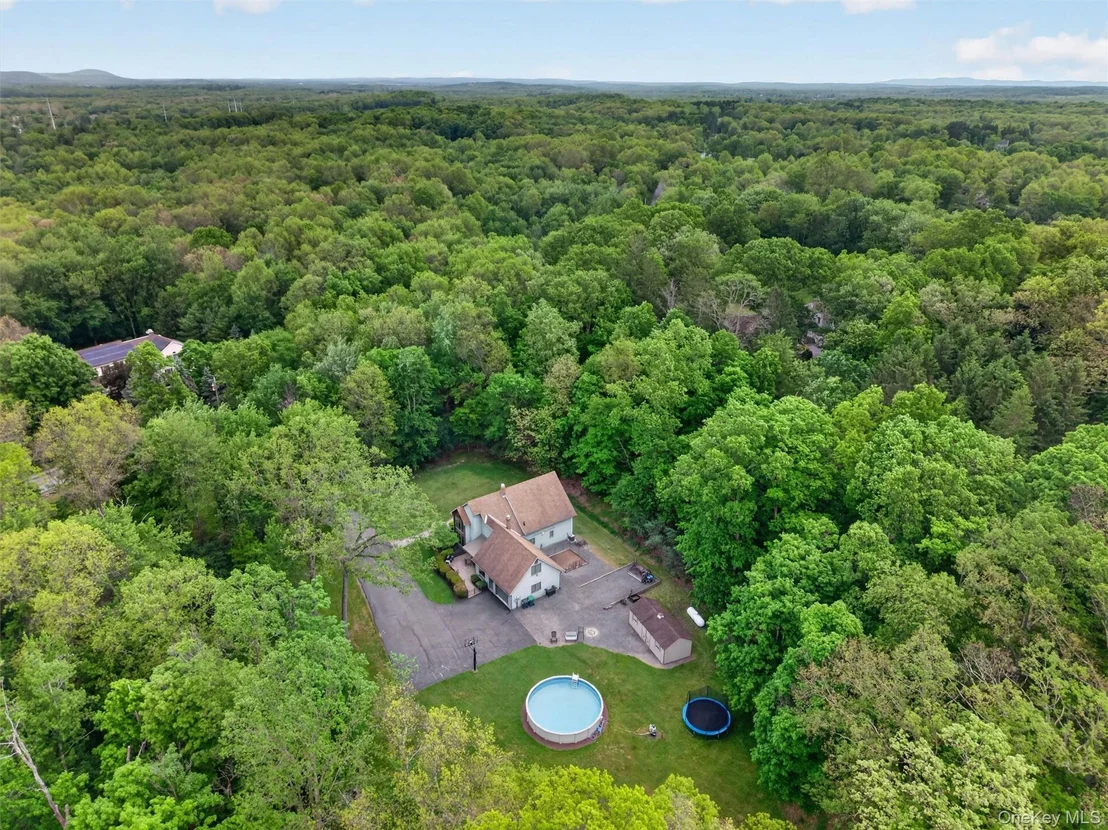 Photo of 233 Hill Road