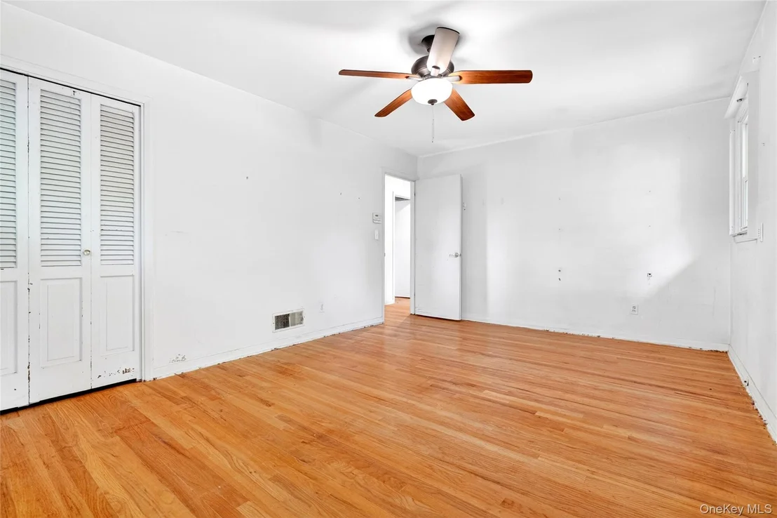 Photo of 2 Forest Knoll Drive