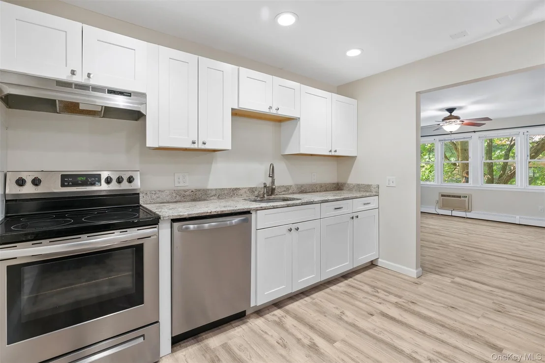 Photo of Unit D1 at 68 Gerald Drive