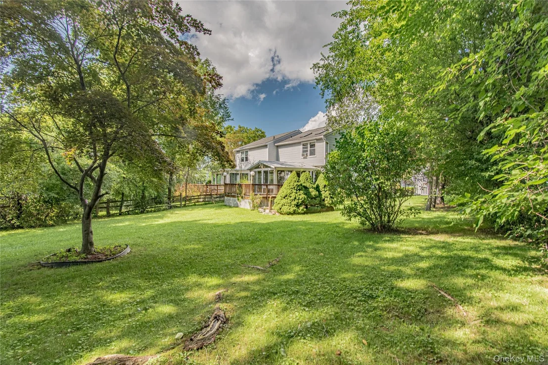 Photo of 218 Fishkill Landing