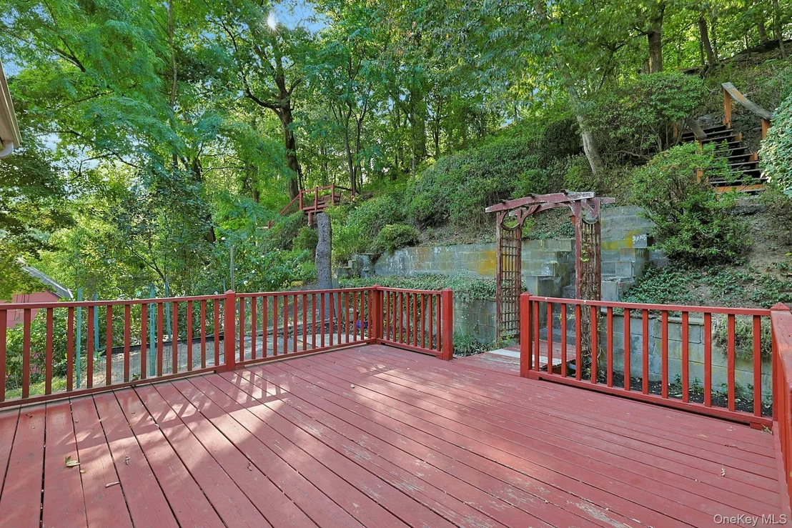 Photo of 61 Snowden Avenue