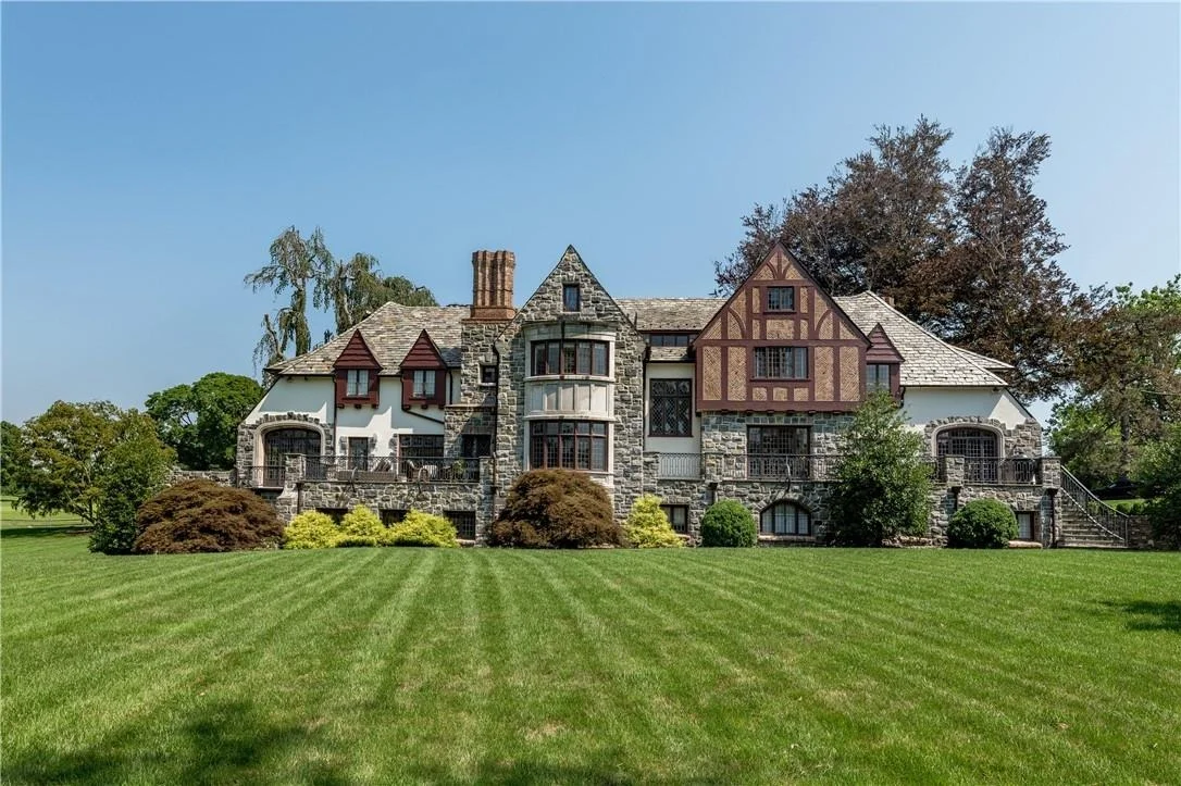 Photo of 53 Park Drive S