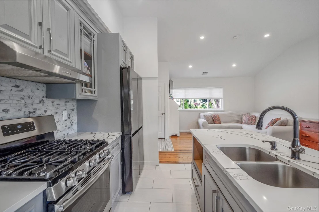 Photo of 48 Hillside Avenue