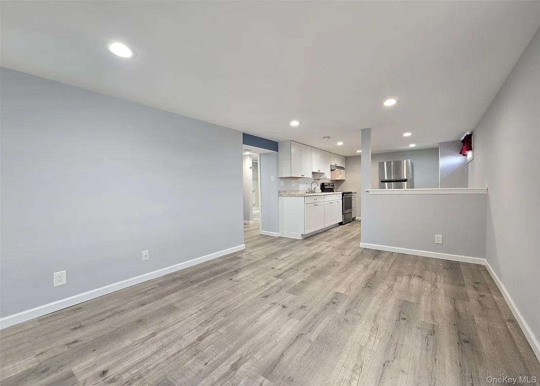 Photo of 25 Peter Road