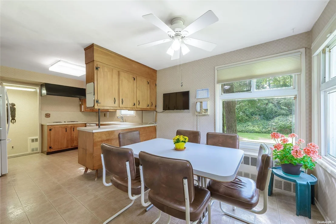 Photo of 80 Hemlock Drive