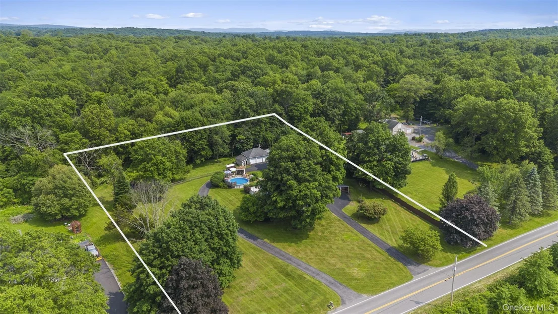 Photo of 421 Orchard Drive