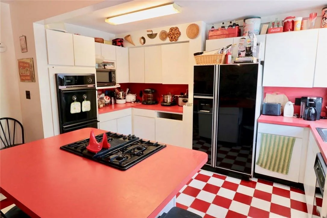 Photo of 3236 Corsa Avenue