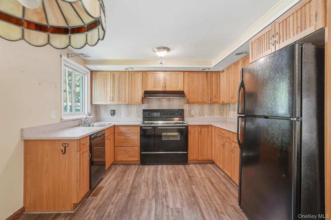 Photo of 13 Riverview Circle