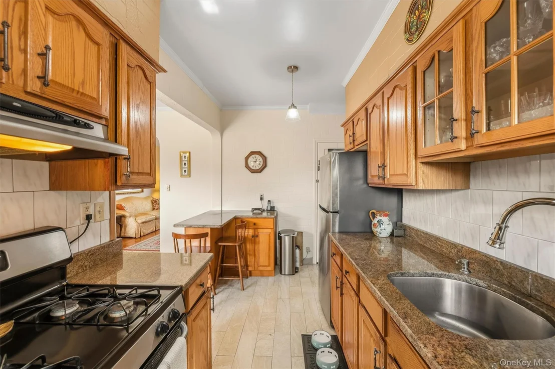 Photo of 1114 Mace Avenue