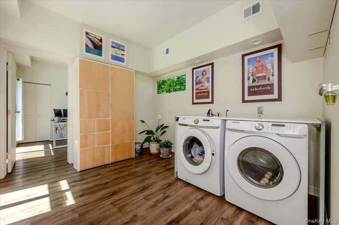 Photo of 35 Melrose Parkway