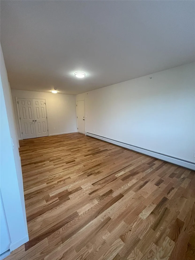 Photo of Unit 3P at 3 Woods End Circle