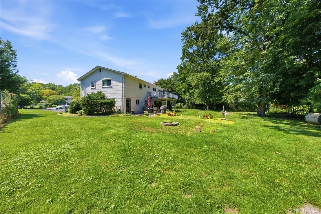 Photo of 785 Sequoia Drive