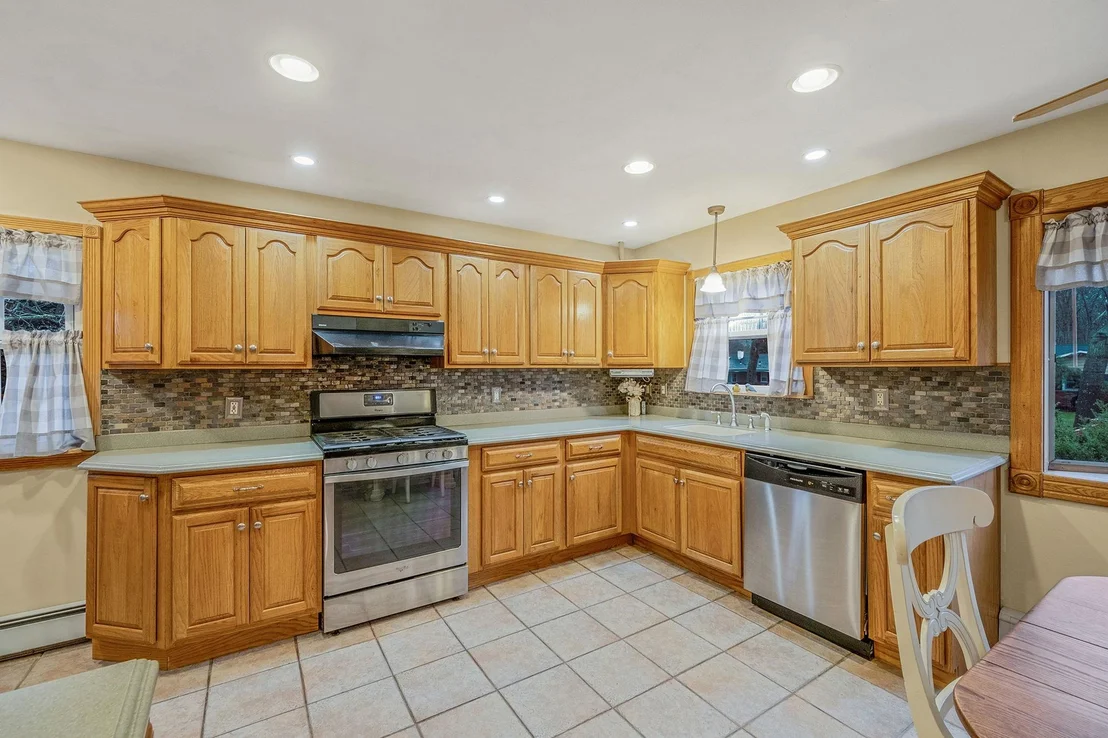 Photo of 41 Winslow Lane