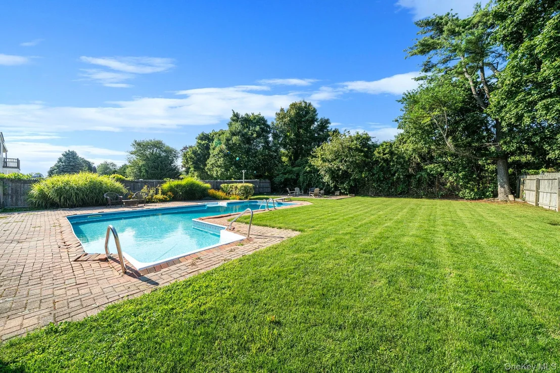 Photo of 65 Sylvia Drive