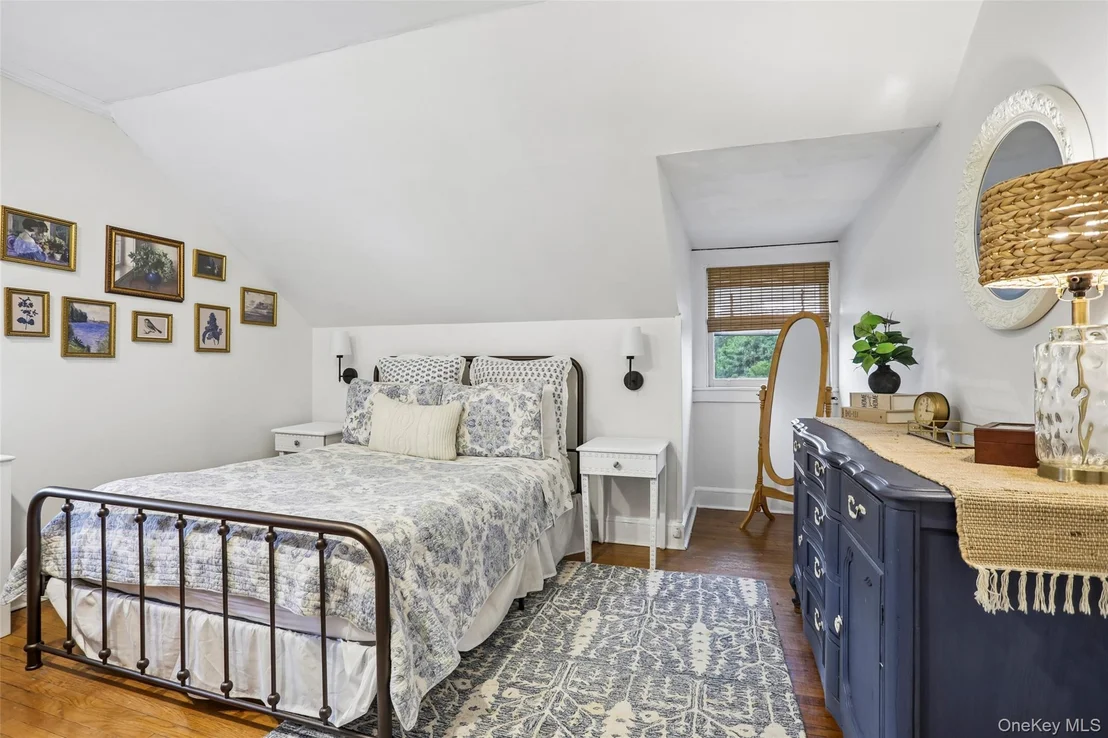 Photo of 75 Chestnut Avenue