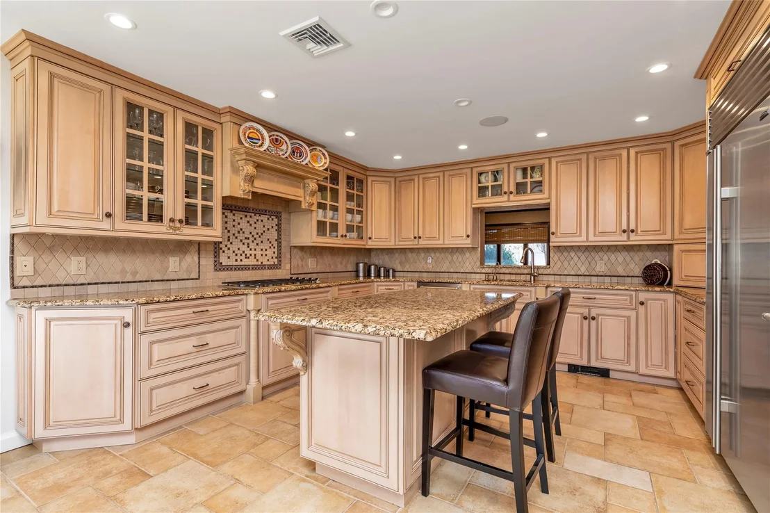 Photo of 2884 Joyce Lane