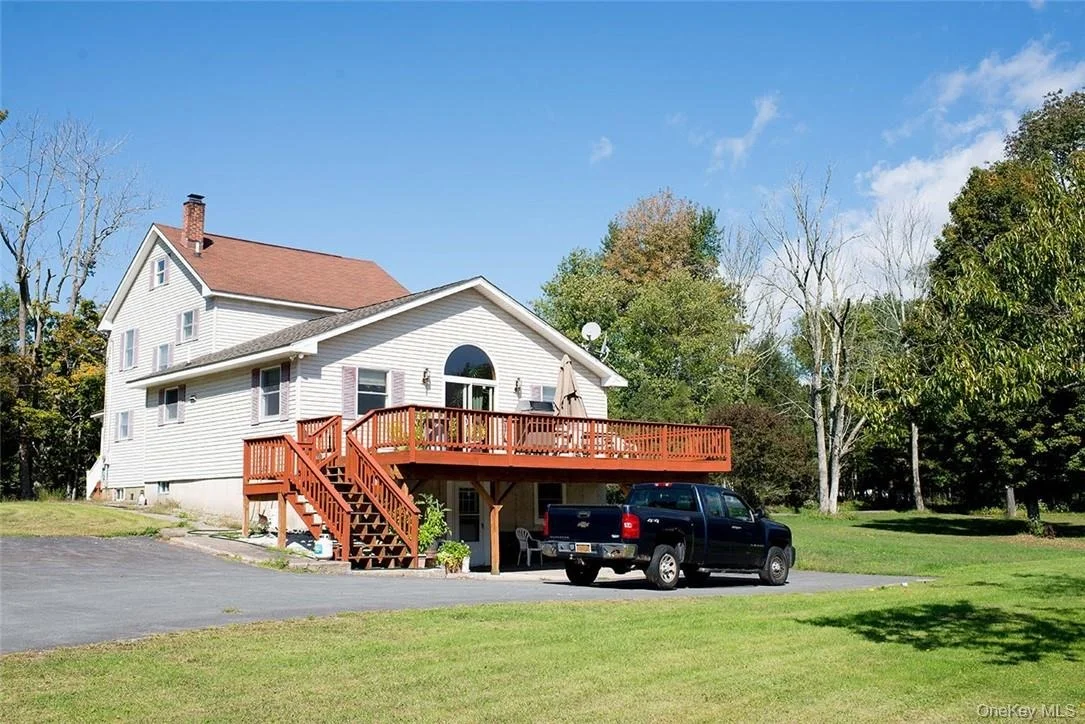 Photo of 114 Levine Road