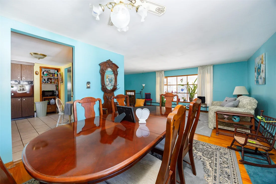 Photo of 12 Lawrence Road