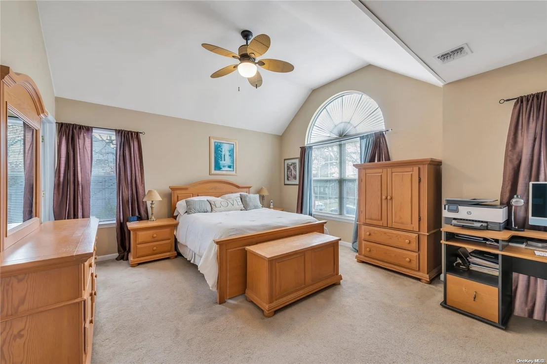 Photo of 1 Rockledge Drive