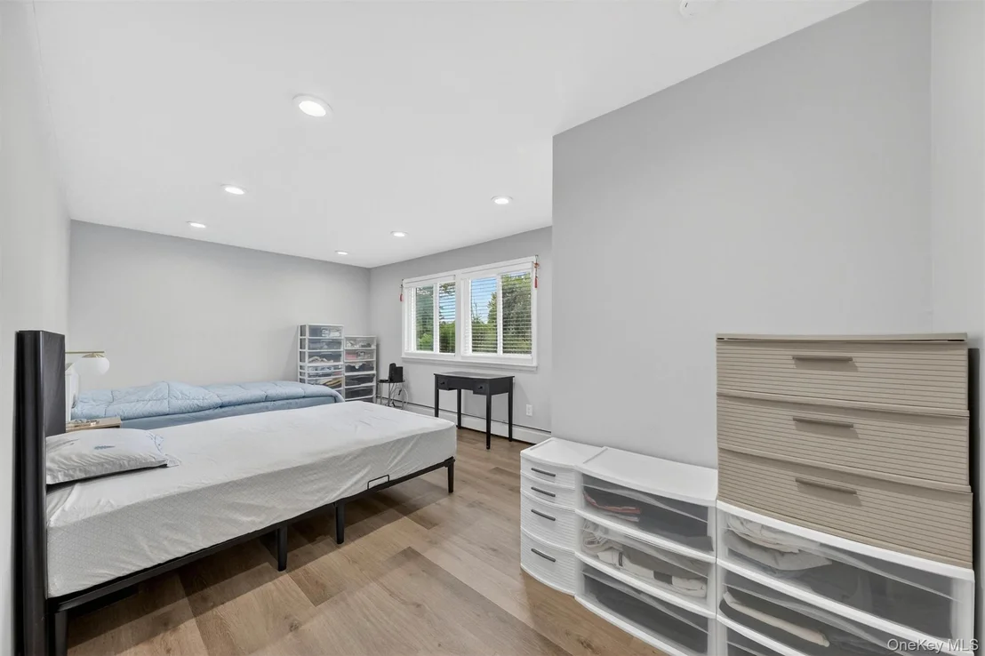 Photo of 10 Tanglewood Drive