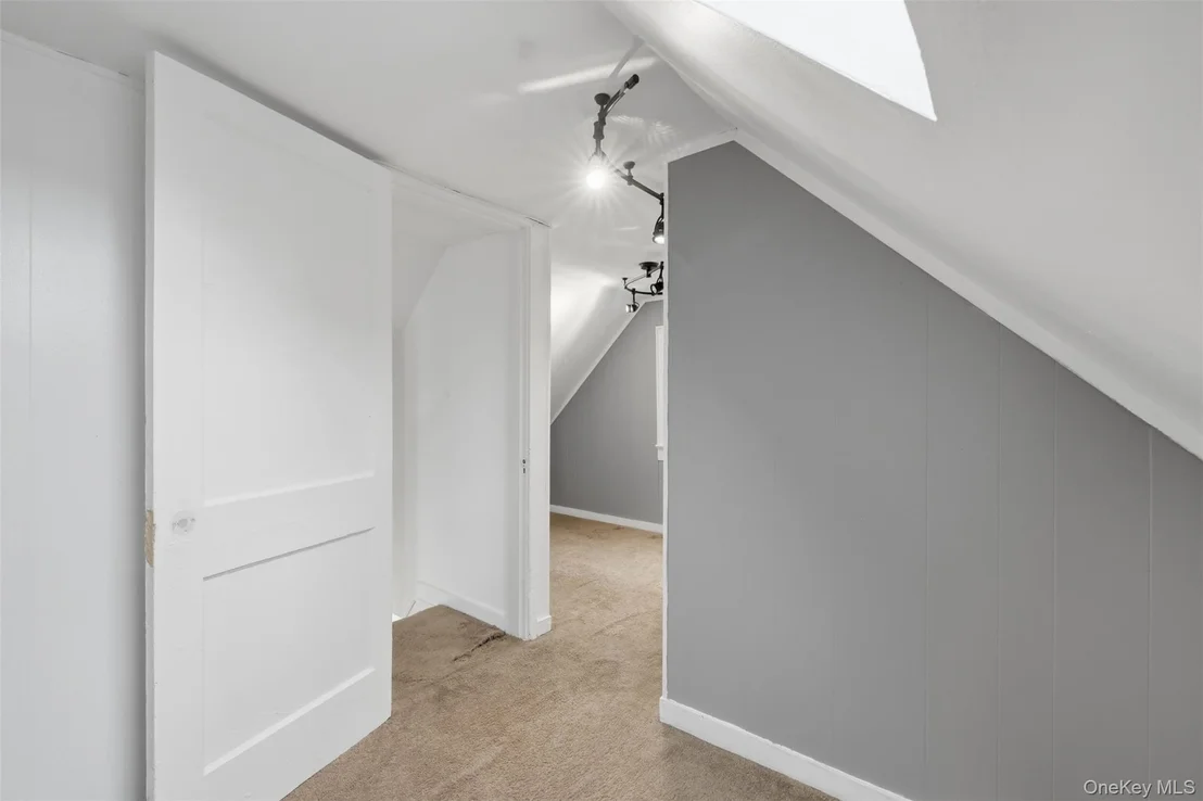 Photo of 20 Samstag Avenue