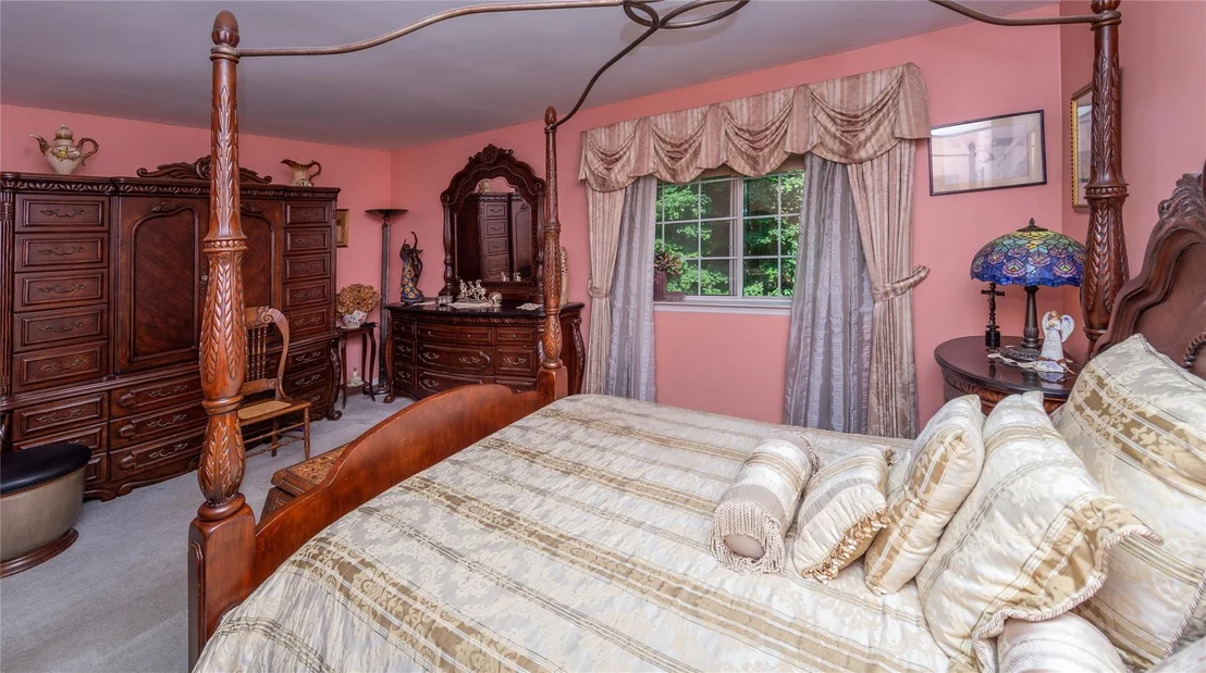 Photo of 1704 Windsor Lane
