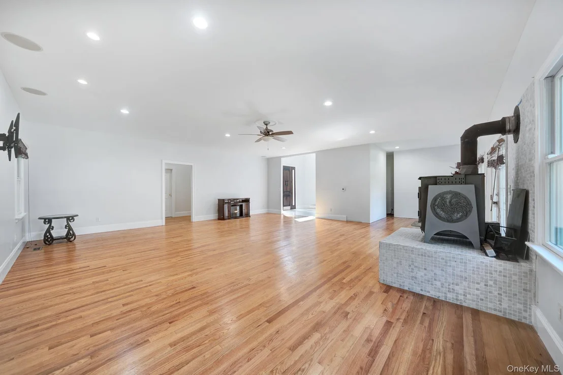 Photo of 75 Whiskey Road