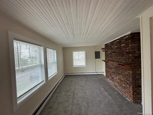 Photo of 159 Forest Road E
