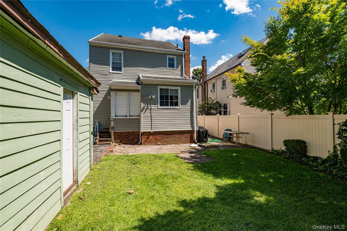 Photo of 533 Marcellus Road