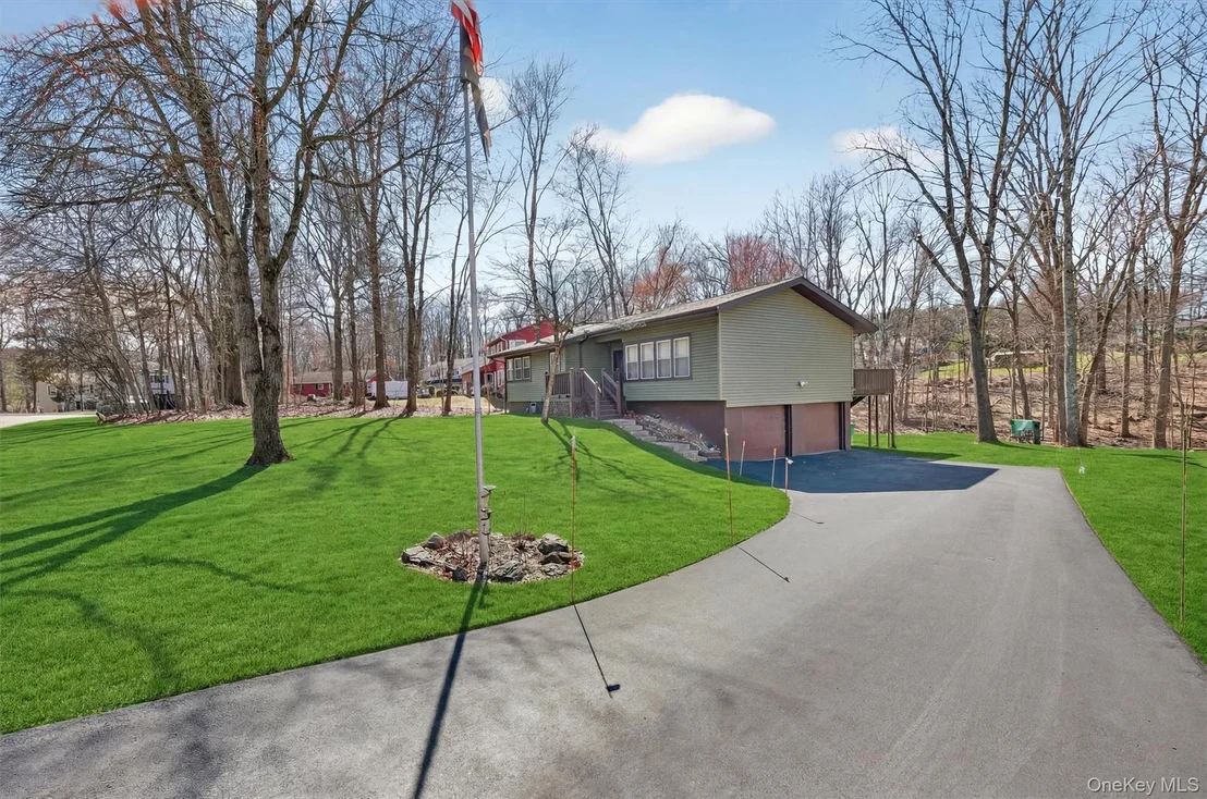 Photo of 32 Sachson Place