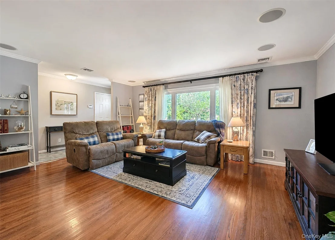 Photo of 8 Starlight Drive