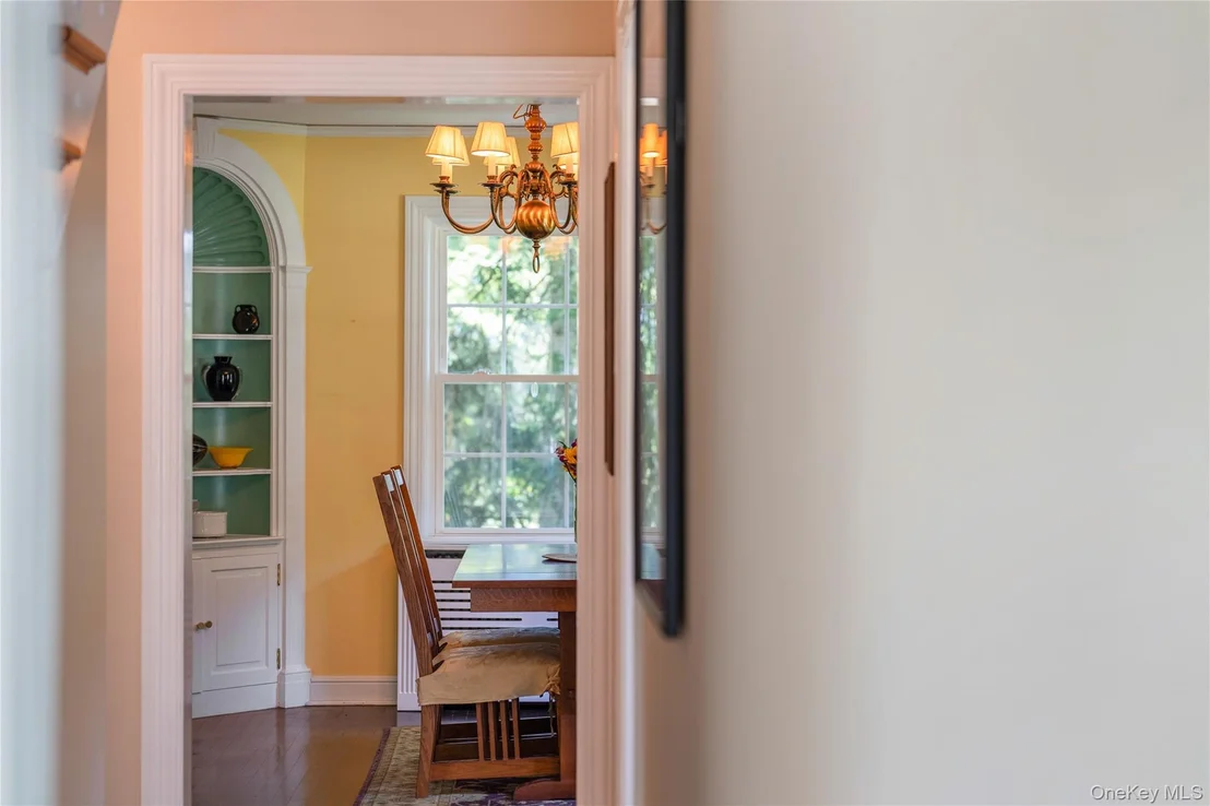 Photo of 611 Decatur Avenue
