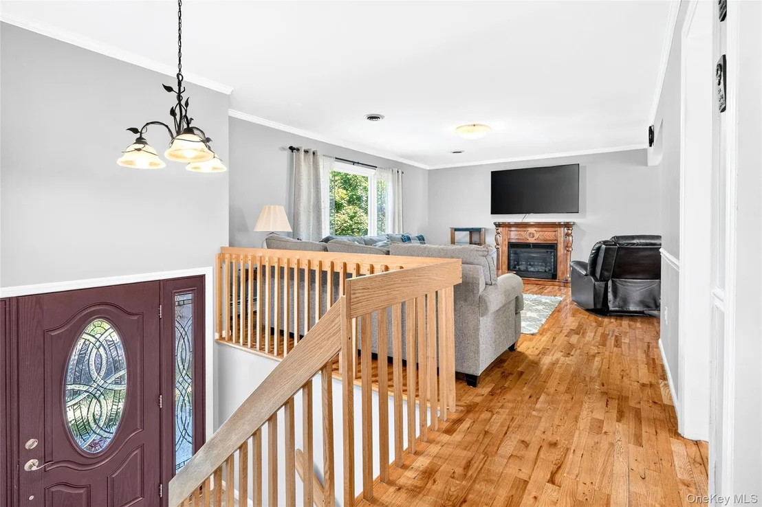 Photo of 4 Rockridge Drive