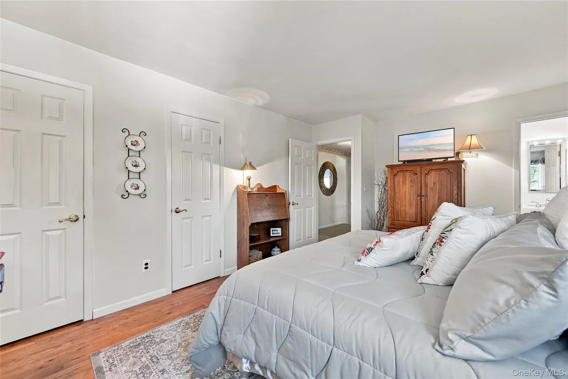 Photo of 75 Bayview Drive