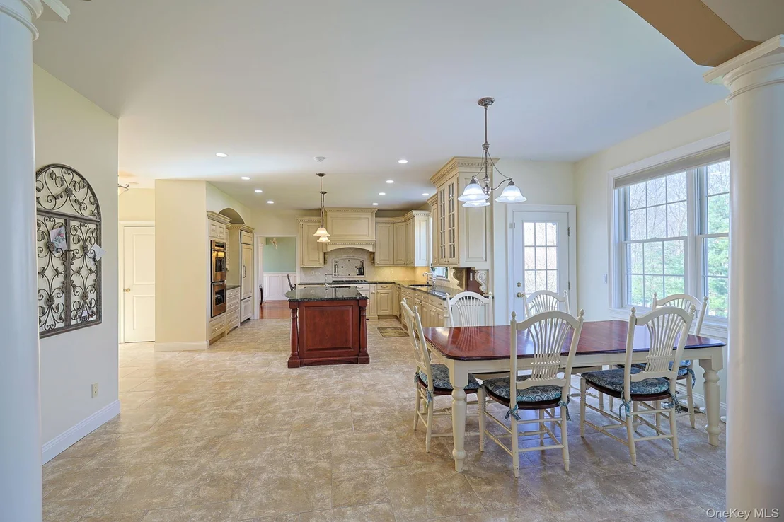 Photo of 27 Kaitlin Drive